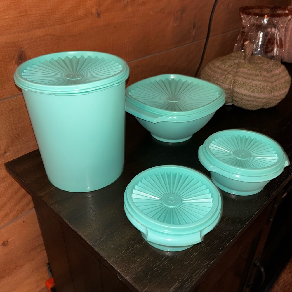 Tupperware Turquoise Storage Container Set - Picture 3 of 3